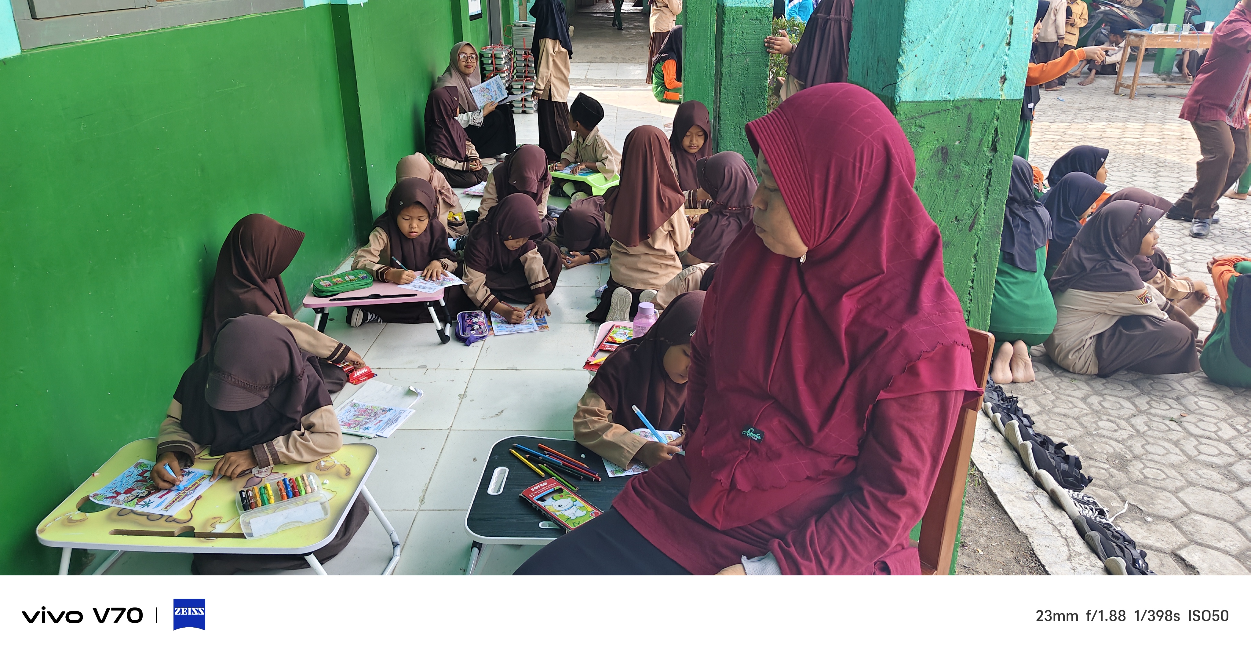 Lomba Mewarnai Gambar Meriahkan HUT RI Ke 81